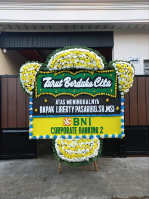 Papan Bunga Duka di Karang Baru