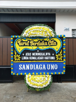 Papan Bunga Duka di Karang Baru